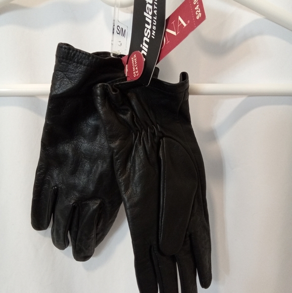 NWT S/M Black Leather Thinsulate Touch Screen Compatible Gloves - Picture 1 of 2